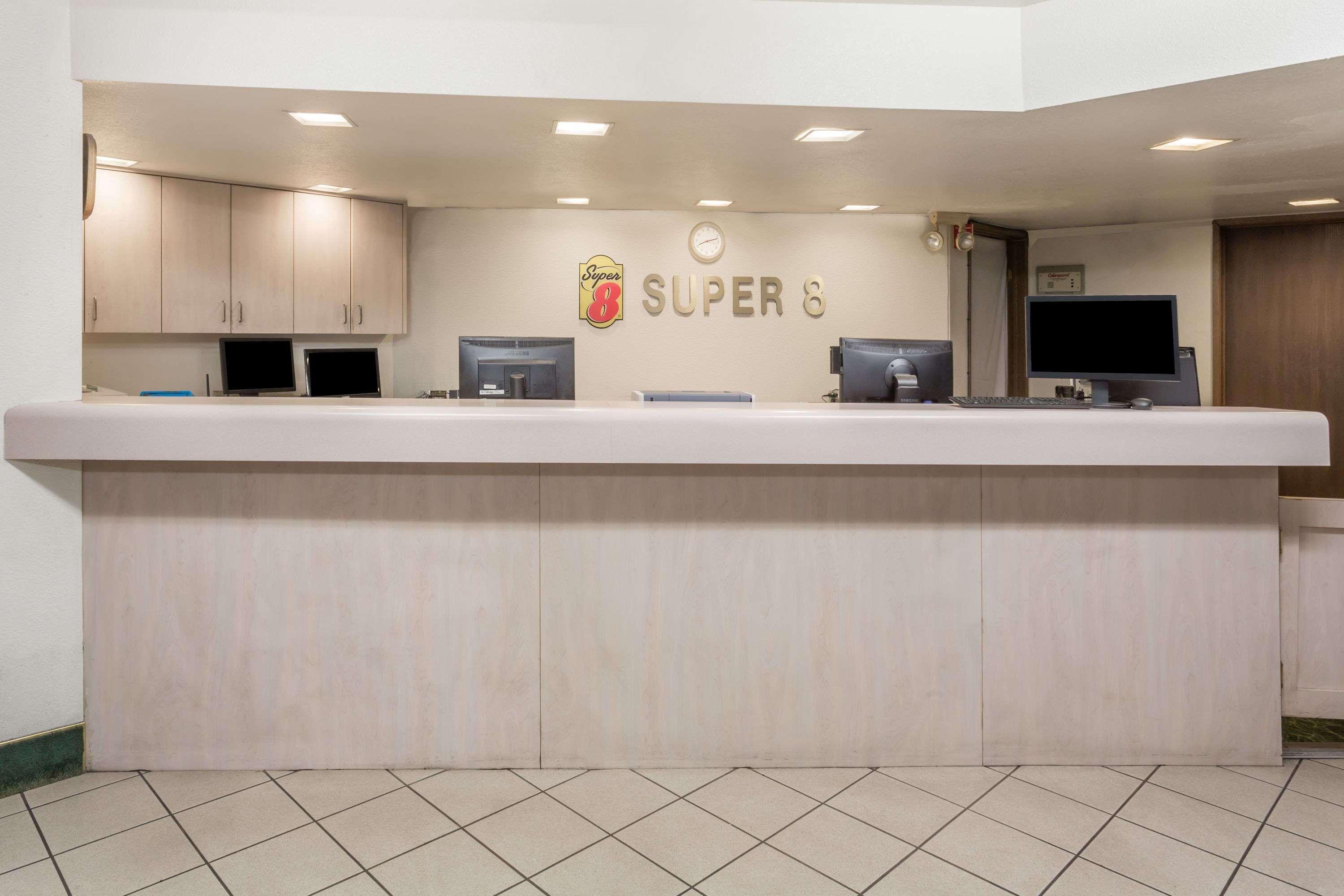 ซูเปอร์ 8 บาย วินด์แฮม ฟินิกซ์ เมโทร นอร์ท Hotel ฟีนิกซ์ ภายนอก รูปภาพ
